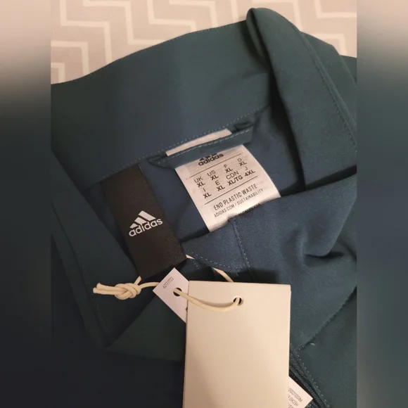 ADIDAS Originals Windbreaker XL - Picture 6 of 6